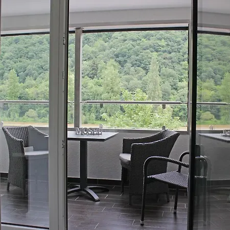 Haus Josef 2 Apartment *